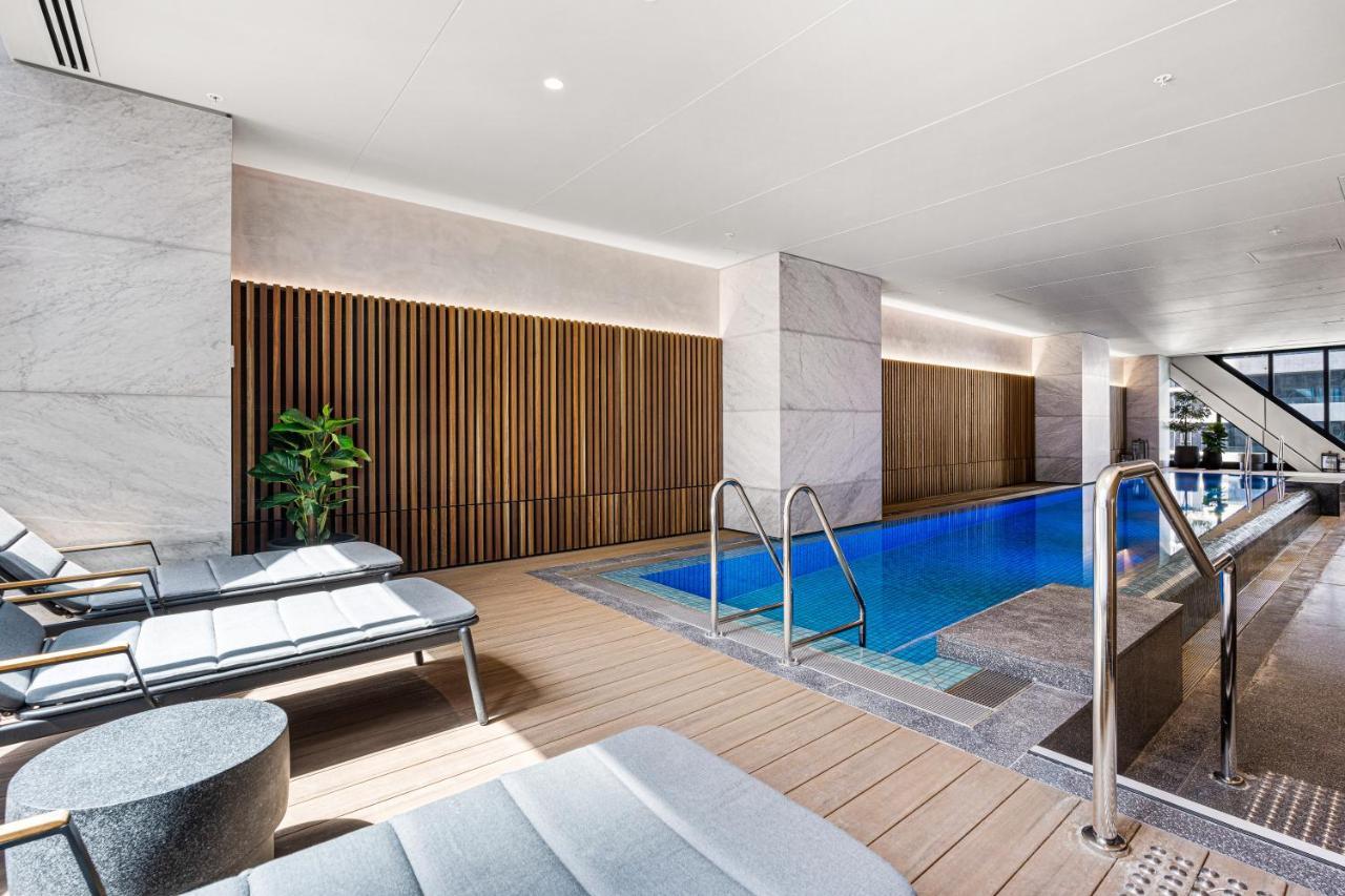 Paragon Apartments By Cllix เมลเบิร์น ภายนอก รูปภาพ